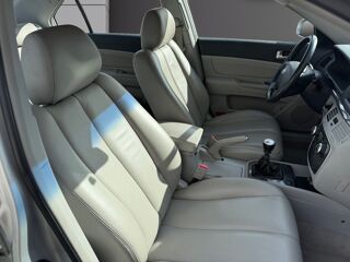 Sonata 2.4 PACK LUXE 2006 occasion 17200 Saint-Sulpice-de-Royan