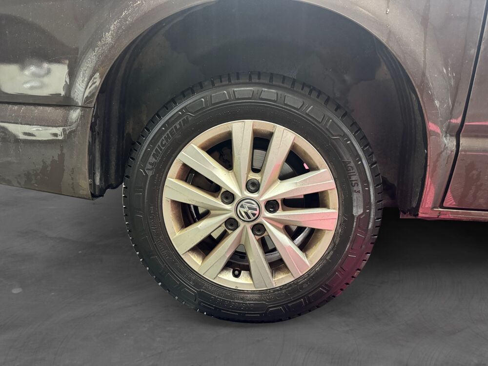 Transporter 6.1 L1H1 2.0 TDI 150 4MOTION EDITION DSG 2017 occasion 64121 Serres-Castet