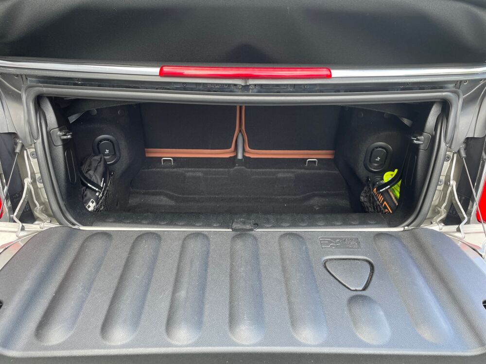 Cooper COOPER S 192 CABRIO JCW BA 2016 occasion 49070 Beaucouz&eacute;
