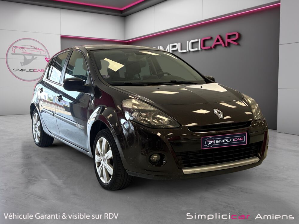 Clio III XV DE FRANCE TCE 100 2012 occasion 80080 Amiens