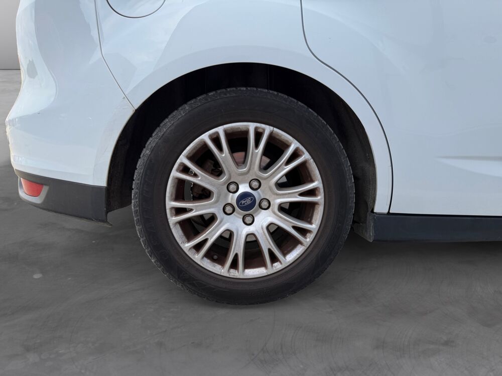 C-max Titanium 2011 occasion 83210 La Farl&egrave;de