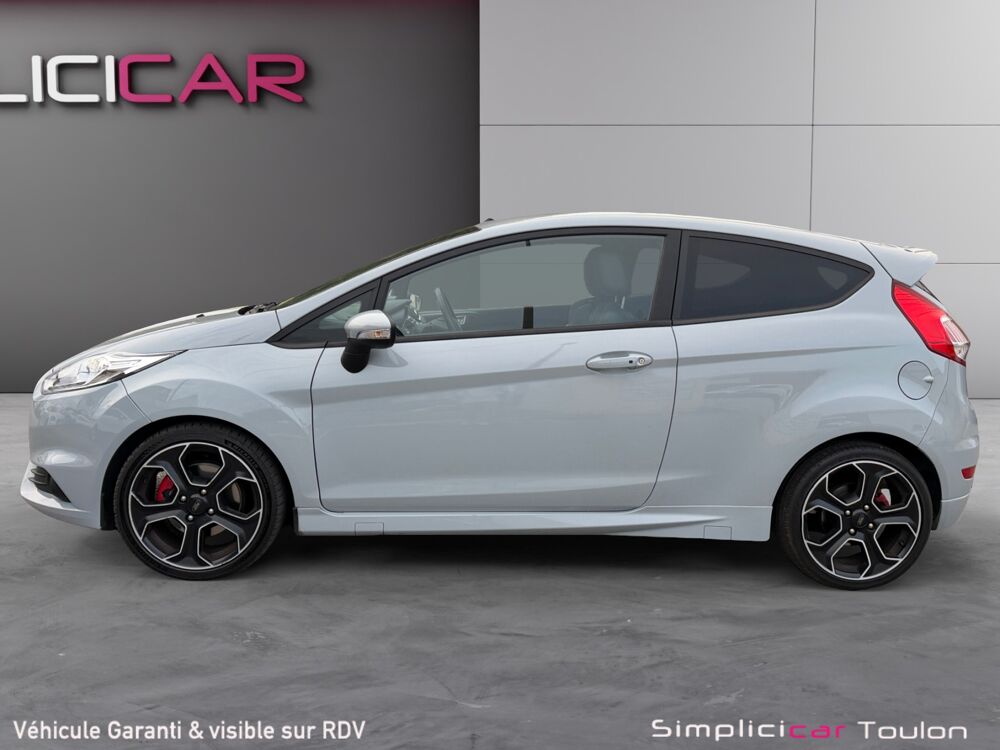 Fiesta ST200 2016 occasion 83210 La Farl&egrave;de