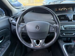 Sc&eacute;nic III 1.5 DCI 110 LOUNGE 2014 occasion 62223 Saint-Laurent-Blangy