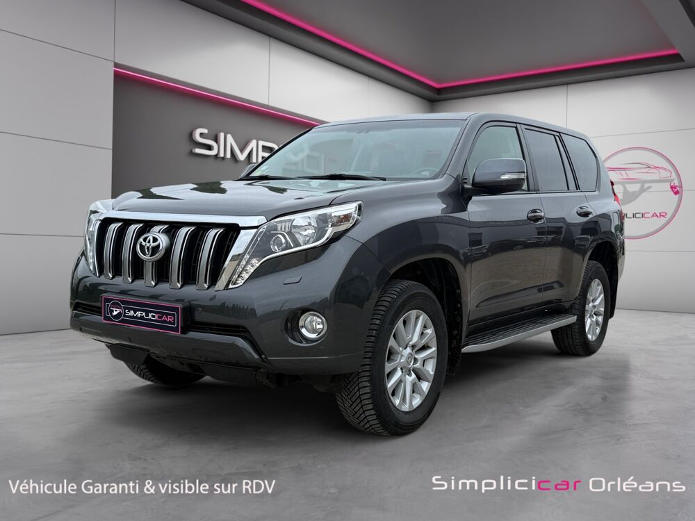 Land Cruiser Lounge 2016 occasion 45750 Saint-Pryv&eacute;-Saint-Mesmin
