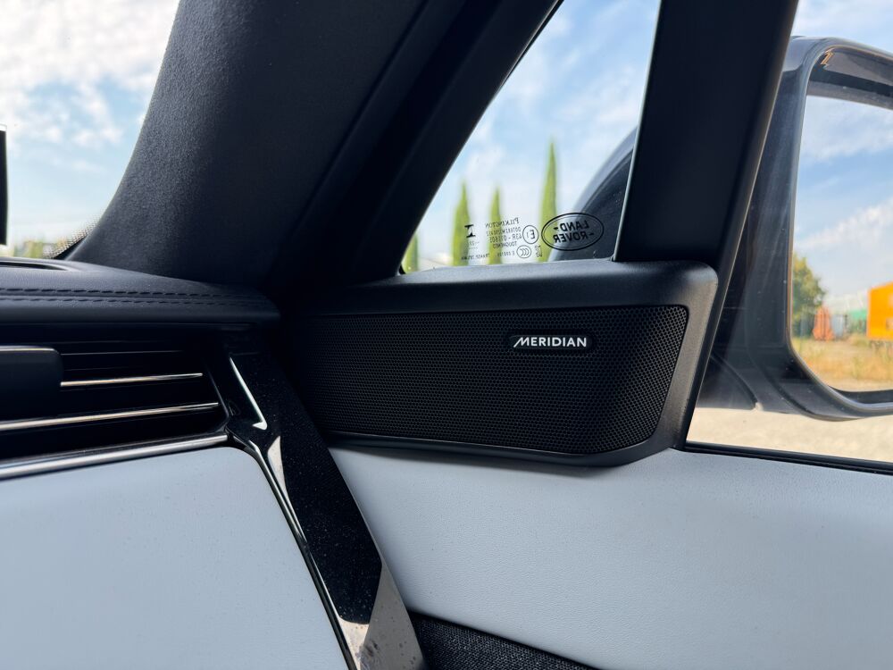 Range Rover P510E PLUG-IN HYBRIDE AUTOBIOGRAPHY 2023 occasion 45750 Saint-Pryv&eacute;-Saint-Mesmin