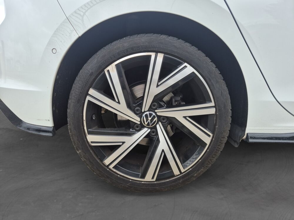 Golf VIII 2.0 TDI SCR 150 R-LINE DSG7 2020 occasion 26000 Valence