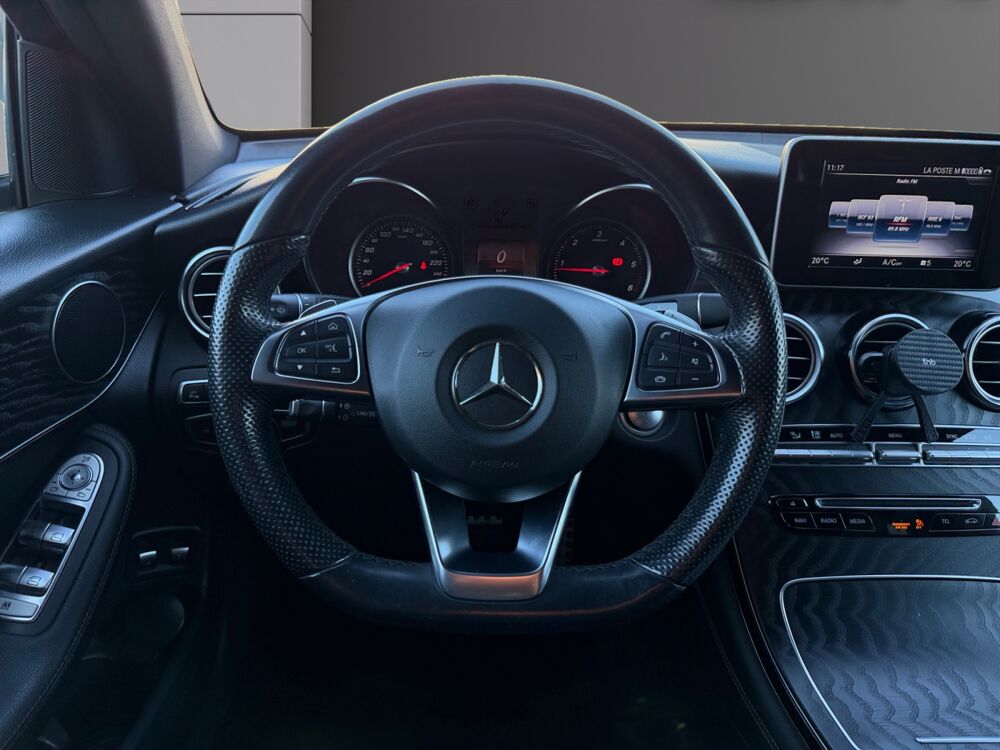 Classe GLC AMG Line 2017 occasion 83210 La Farl&egrave;de
