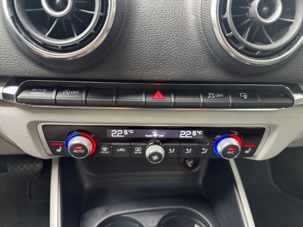 A3 1.8 TFSI 180 AMBITION QUATTRO S TRONIC 2013 occasion 93100 Montreuil