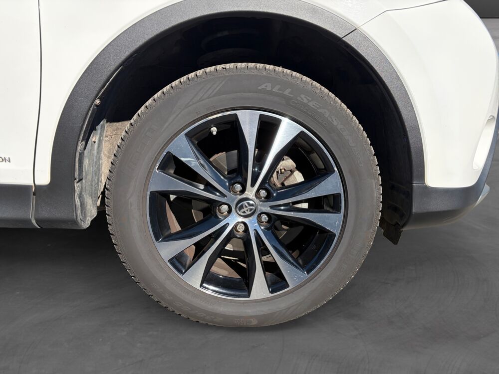 RAV 4 124ch 2WD SPORT EDITION 2015 occasion 62223 Saint-Laurent-Blangy