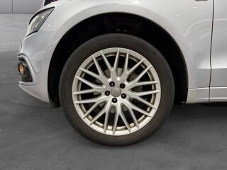 Q5 2.0 TDI 190 S LINE COMPETITION PLUS QUATTRO S TRON 2016 occasion 69530 Brignais