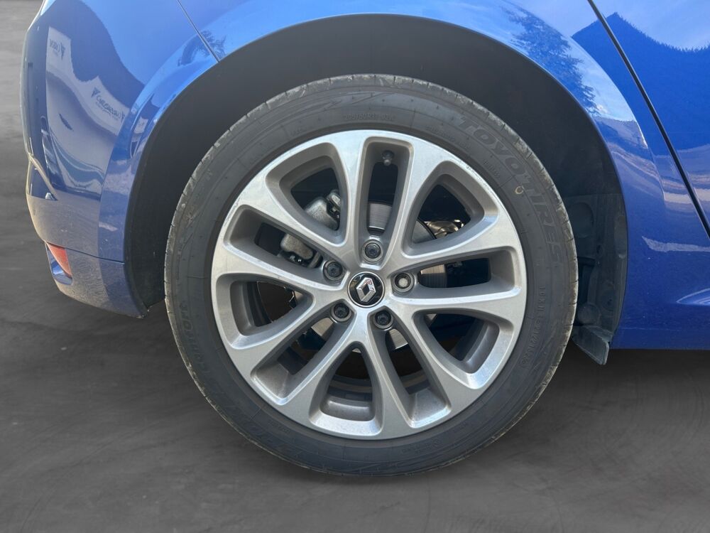 M&eacute;gane RENAULT MEGANE 1.6 DCI 130 GT LINE 2017 occasion 69730 Genay