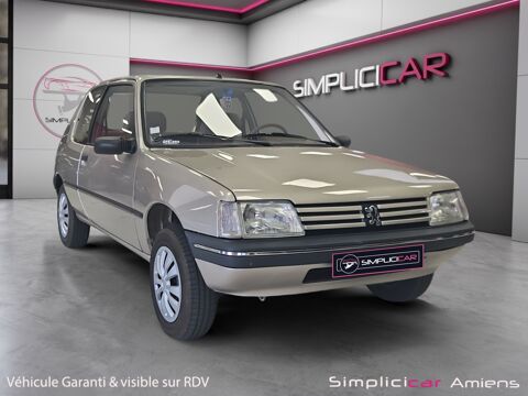 Annonce voiture Peugeot 205 8980 €