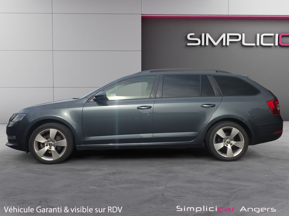Octavia COMBI 2.0 TDI 150 DSG 2019 occasion 49070 Beaucouz&eacute;
