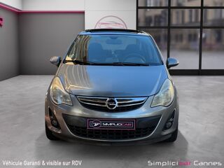 Corsa Cosmo 2011 occasion 06400 Cannes