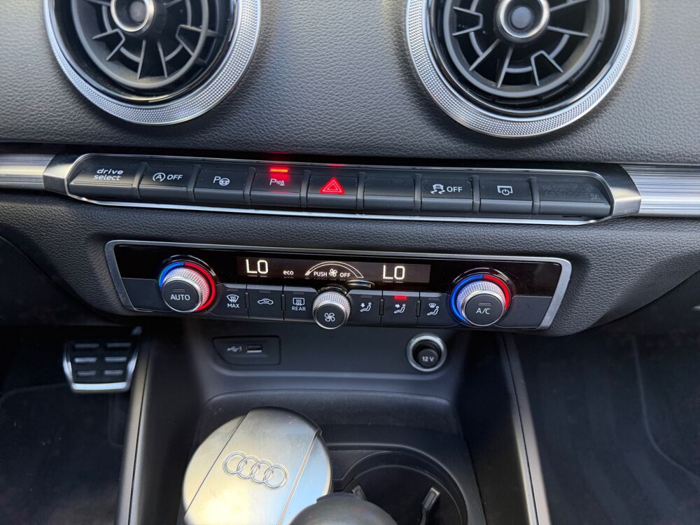 A3 2.0 TDI 150 DESIGN LUXE S TRONIC 2017 occasion 30900 Nimes