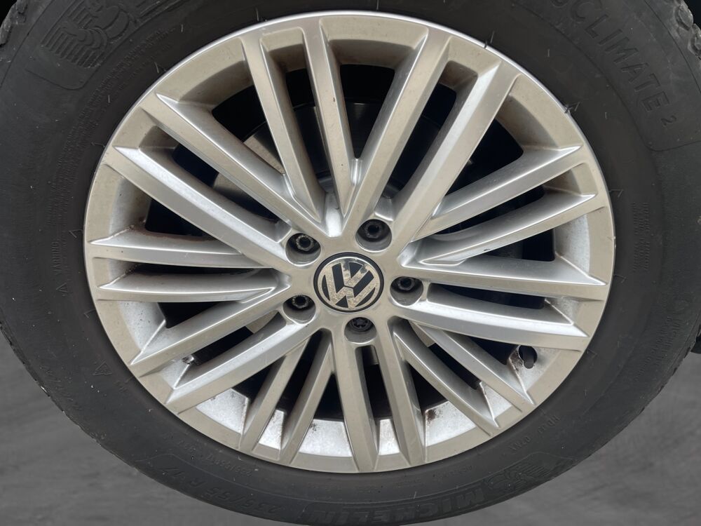 Tiguan (2) 1.4 TSI 160 BLUEMOTION TECHNOLOGY LOUNGE DSG6 2015 occasion 69730 Genay