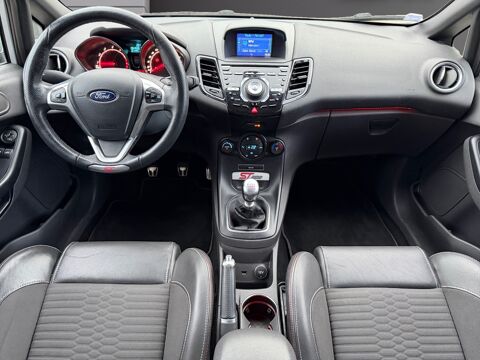Fiesta ST200 2016 occasion 83210 La Farl&egrave;de