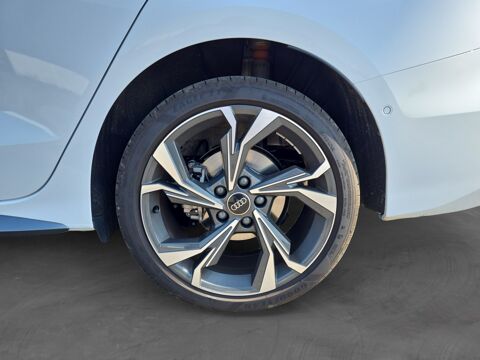 A3 35 TFSI 150 MHEV S LINE S TRONIC 2025 occasion 03300 Cusset
