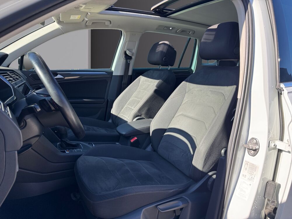 Tiguan CARAT R-LINE 2017 occasion 69730 Genay