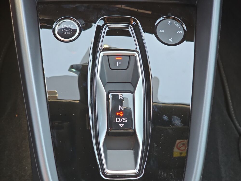 A3 35 TFSI 150 MHEV S LINE S TRONIC 2025 occasion 03300 Cusset