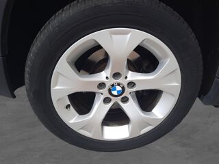 X1 20I XDRIVE lounge 2013 occasion 93100 Montreuil