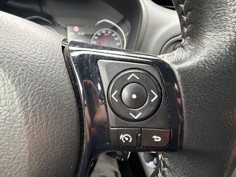 Yaris 1.0 VVTI 70 2018 occasion 93100 Montreuil