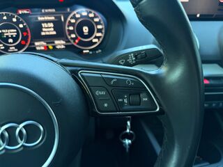 Q2 30 TFSI 110 DESIGN 2021 occasion 30900 Nimes