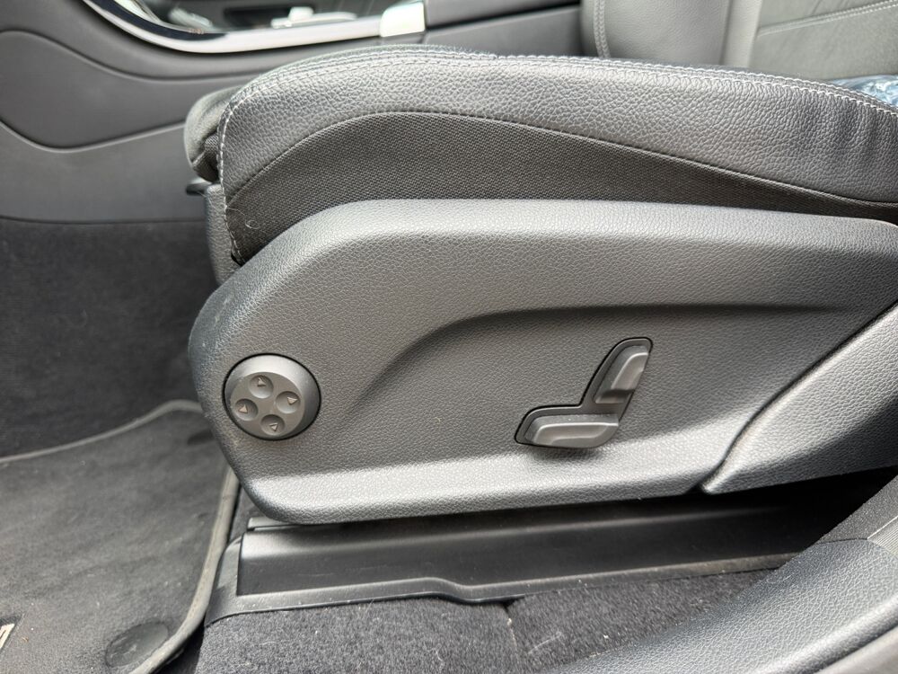 Classe GLC 300E EQ POWER 4MATIC AMG LINE BA 2021 occasion 56450 Theix-noyalo