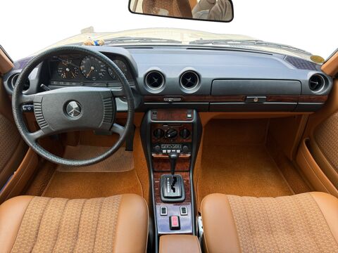 280 Merccedes Benz CE (C 123) 1977 occasion 85340 Les Sables-d'Olonne