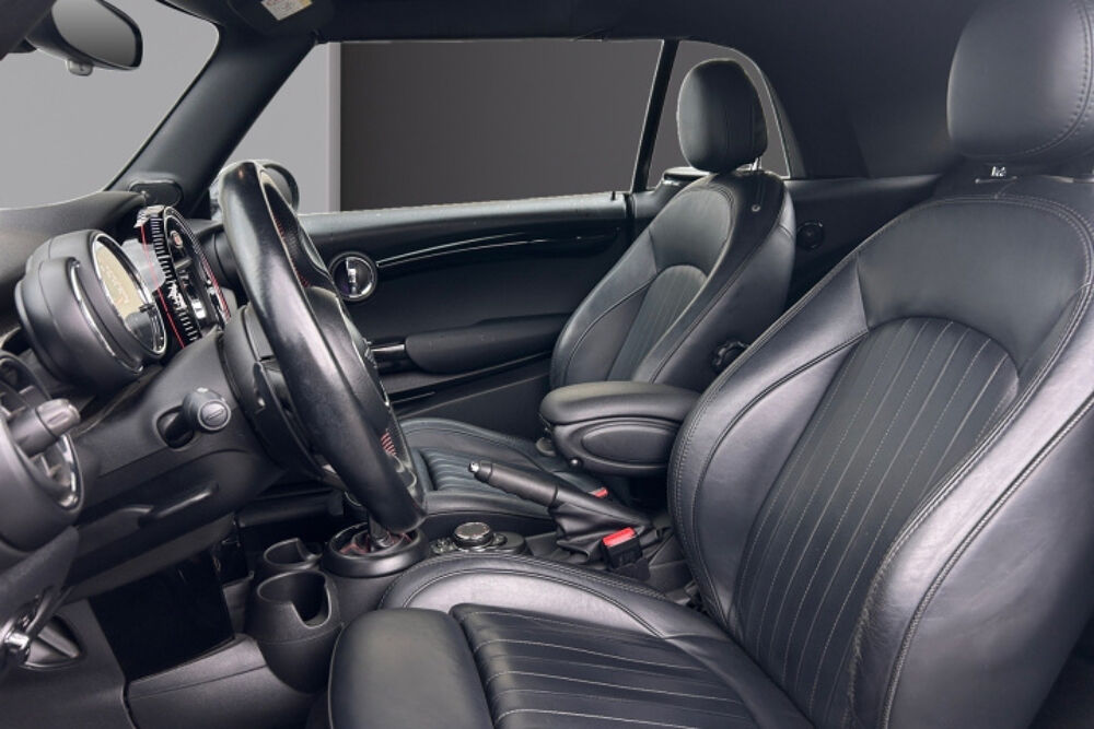 Cooper JCW 231 CABRIO BA 2018 occasion 13600 La Ciotat