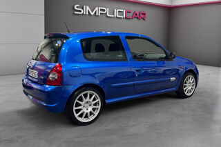 Clio II (2) 2.0 16S 172 RS 3P 2002 occasion 69530 Brignais