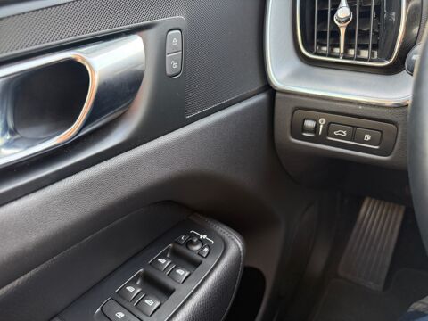 XC60 T6 AWD 398 GEARTRONIC PH2 2022 occasion 45750 Saint-Pryv&eacute;-Saint-Mesmin