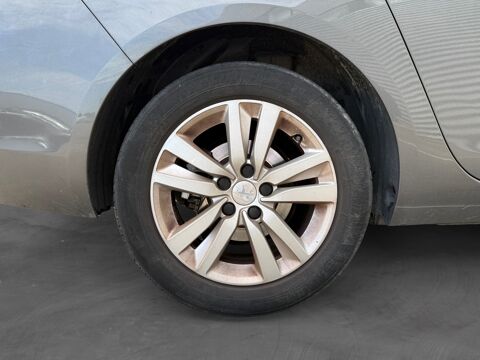 308 II (2) 1.5 BLUEHDI 130 S&S 7CV 2021 occasion 56450 Theix-noyalo
