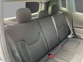 Renegade (3) 1.5 TURBO T4 130 E-HYBRID BVR7 2025 occasion 17200 Saint-Sulpice-de-Royan