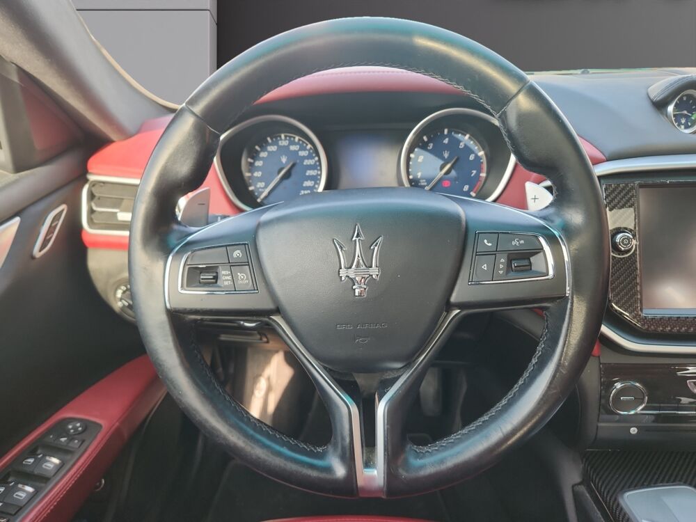 Ghibli 3.0 V6 410 S Q4 2015 occasion 83480 Puget-sur-Argens