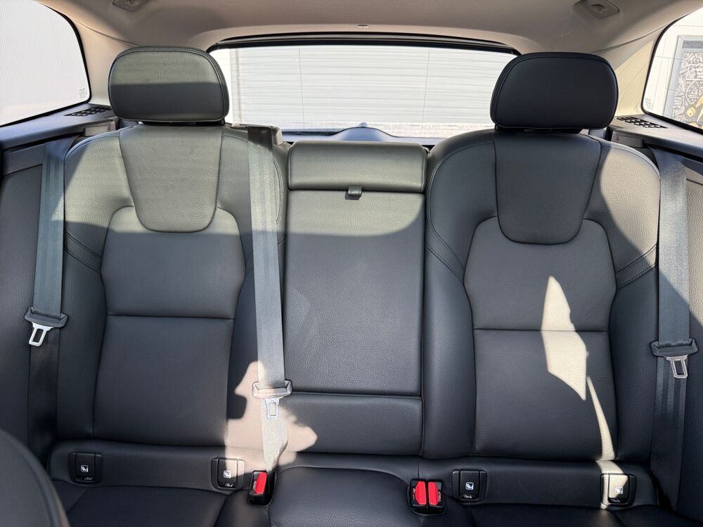 XC60 T6 AWD 398 GEARTRONIC PH2 2022 occasion 45750 Saint-Pryv&eacute;-Saint-Mesmin