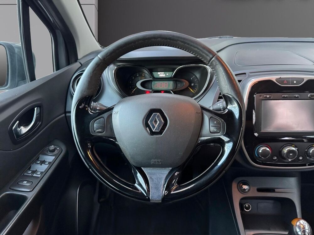 Captur RENAULT CAPTUR 1.5 DCI 90 ENERGY LIFE 2013 occasion 93100 Montreuil