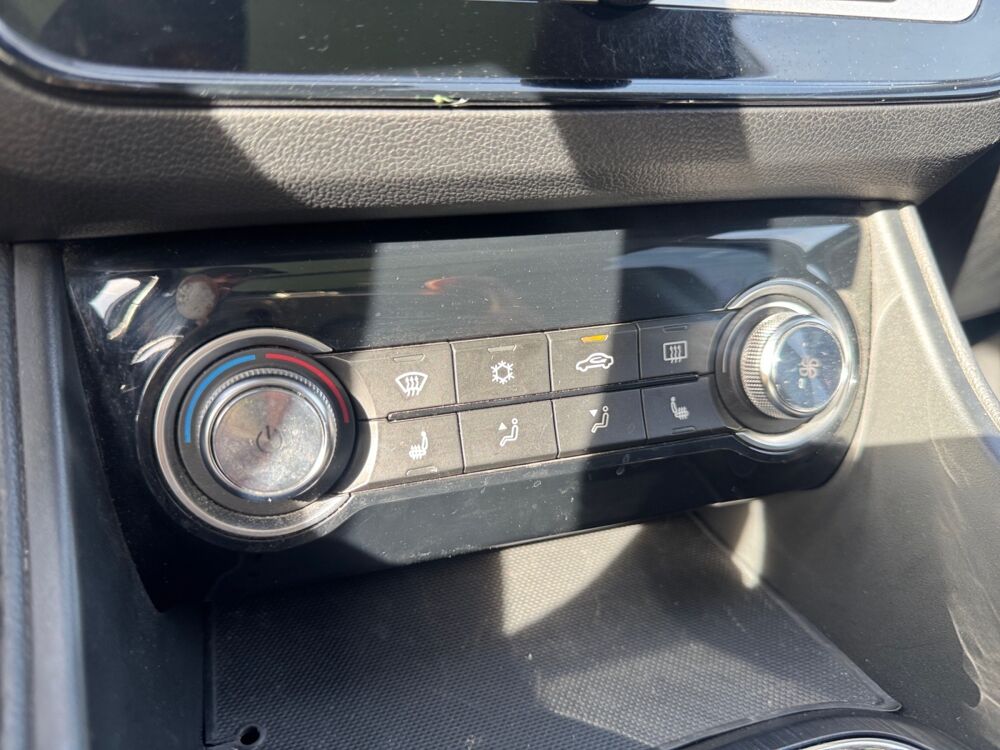MG.ZS EV 143ch LUXURY 2021 occasion 13600 La Ciotat