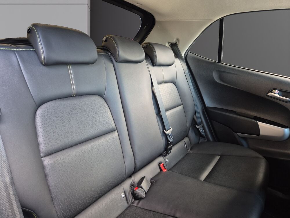 Picanto X Line 2021 occasion 26000 Valence