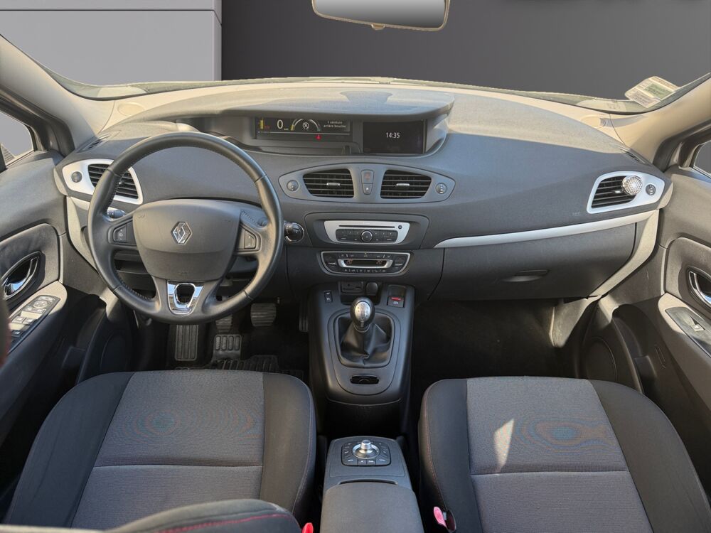 M&eacute;gane 1.5 DCI 110 BUSINESS ENERGY 2014 occasion 17200 Saint-Sulpice-de-Royan