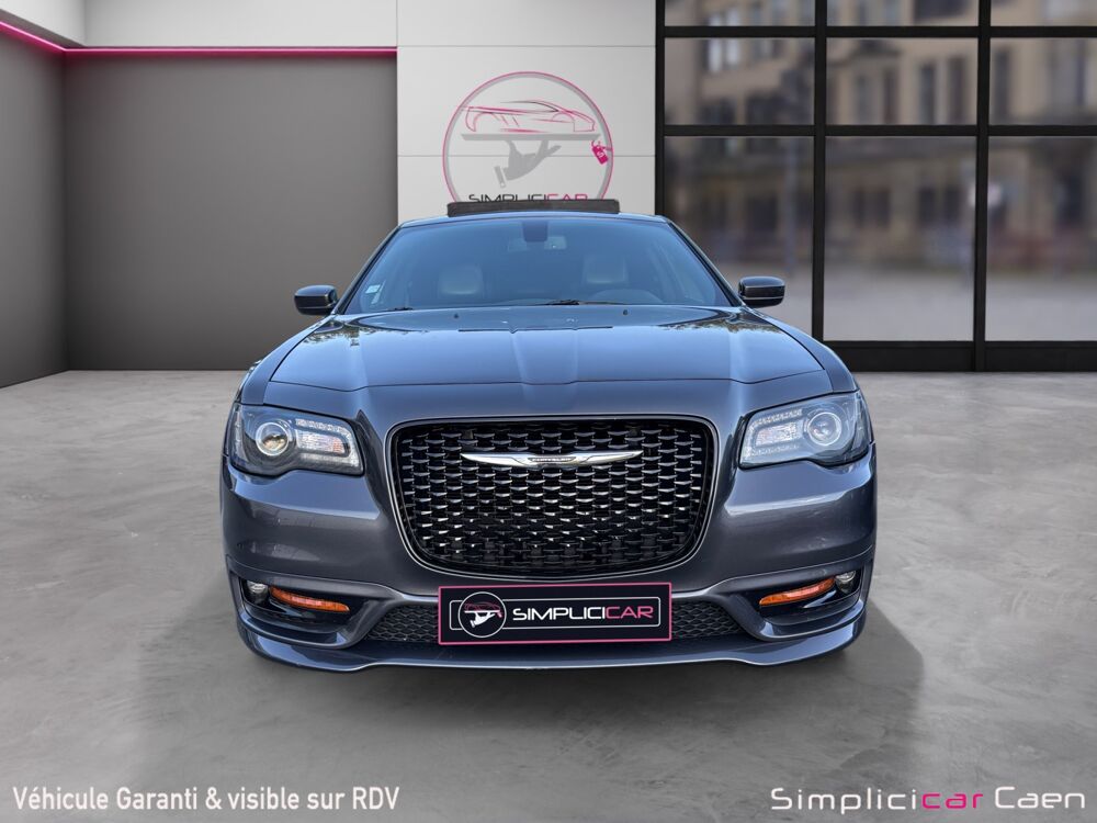 300C 5.7 Hemi V8 BVA8 2017 occasion 14320 Saint-Andr&eacute;-sur-Orne
