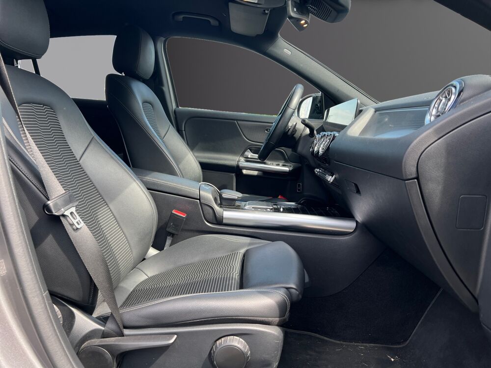 Classe GLA GLA 200 D AMG LINE DCT 2020 occasion 60000 Beauvais