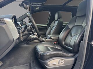 Cayenne 3.0 V6 S E-HYBRID TIPTRONIC S 2015 occasion 93100 Montreuil