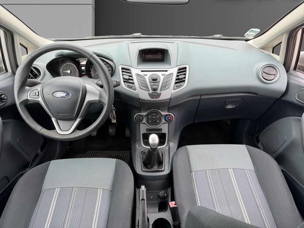 Fiesta 1400 TDCI 68 AMBIENTE 2009 occasion 30900 Nimes