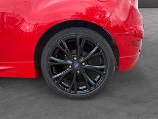 Fiesta RED EDITION 2015 occasion 30900 Nimes