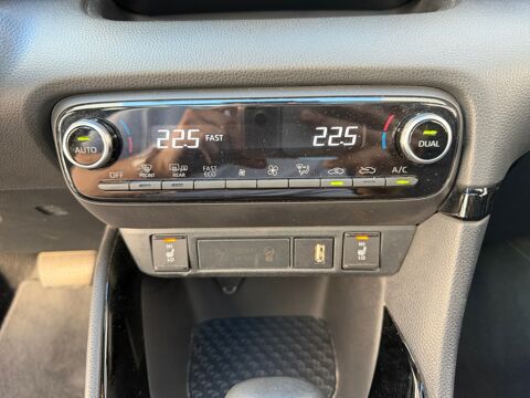 Yaris ICONIC CVT 2021 occasion 30900 Nimes