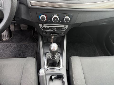 M&eacute;gane 1.6 16V 110 EXPRESSION 2009 occasion 62223 Saint-Laurent-Blangy