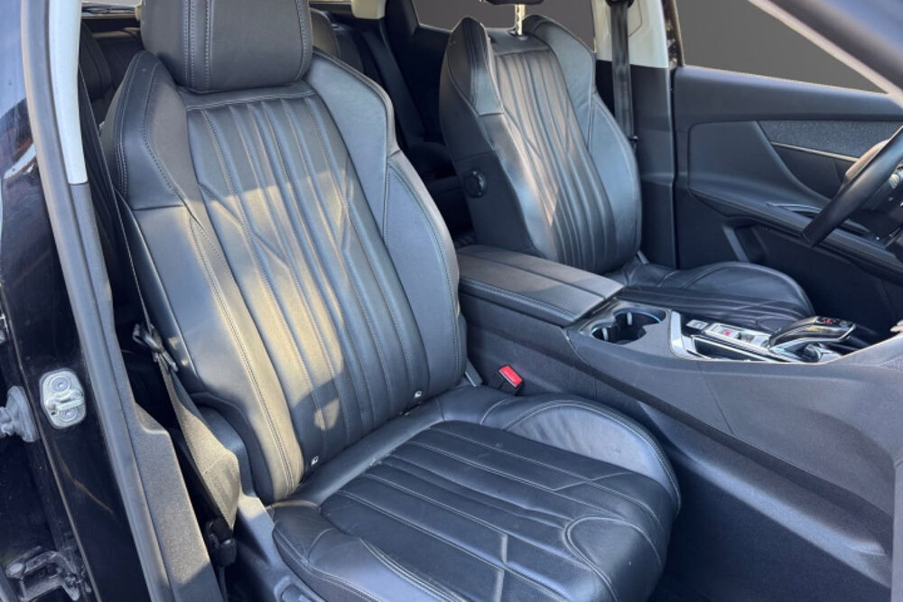 3008 BlueHDi 130ch S&S EAT8 Allure Business 2019 occasion 13600 La Ciotat