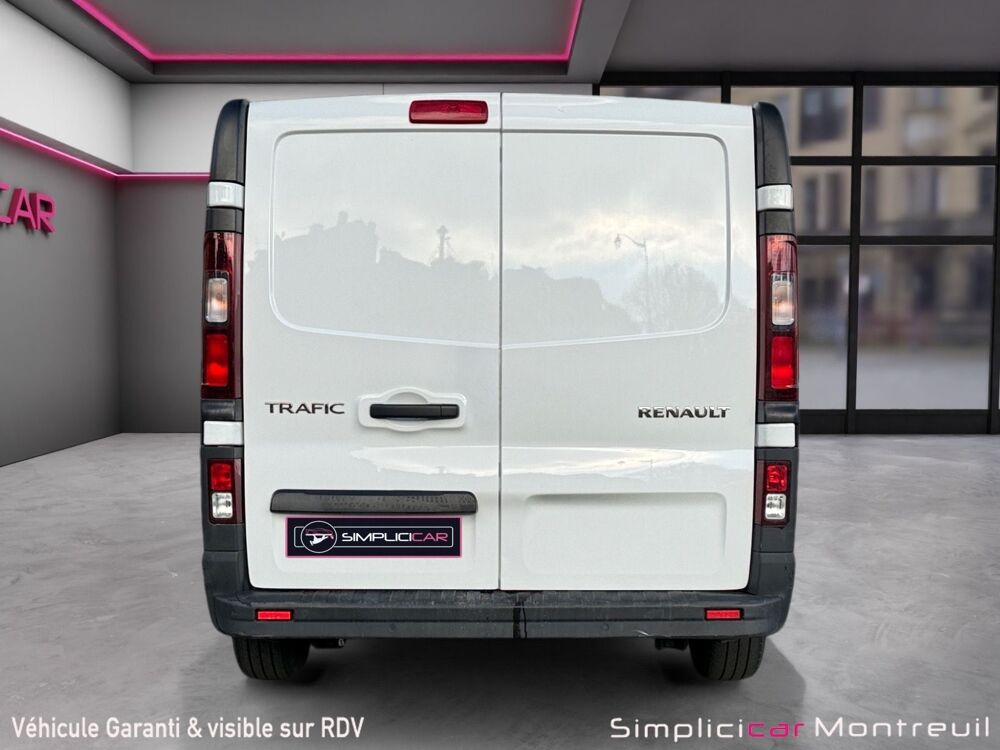 Trafic III (2) FOURGON L1H1 2800 KG BLUE DCI 110 ESSENTIEL 2023 occasion 93100 Montreuil