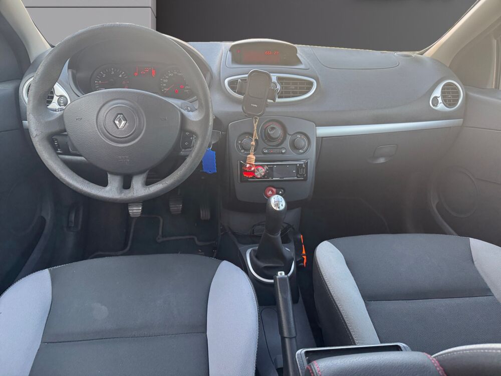 Clio BUSINESS 1.5DCI 90 2011 occasion 13600 La Ciotat